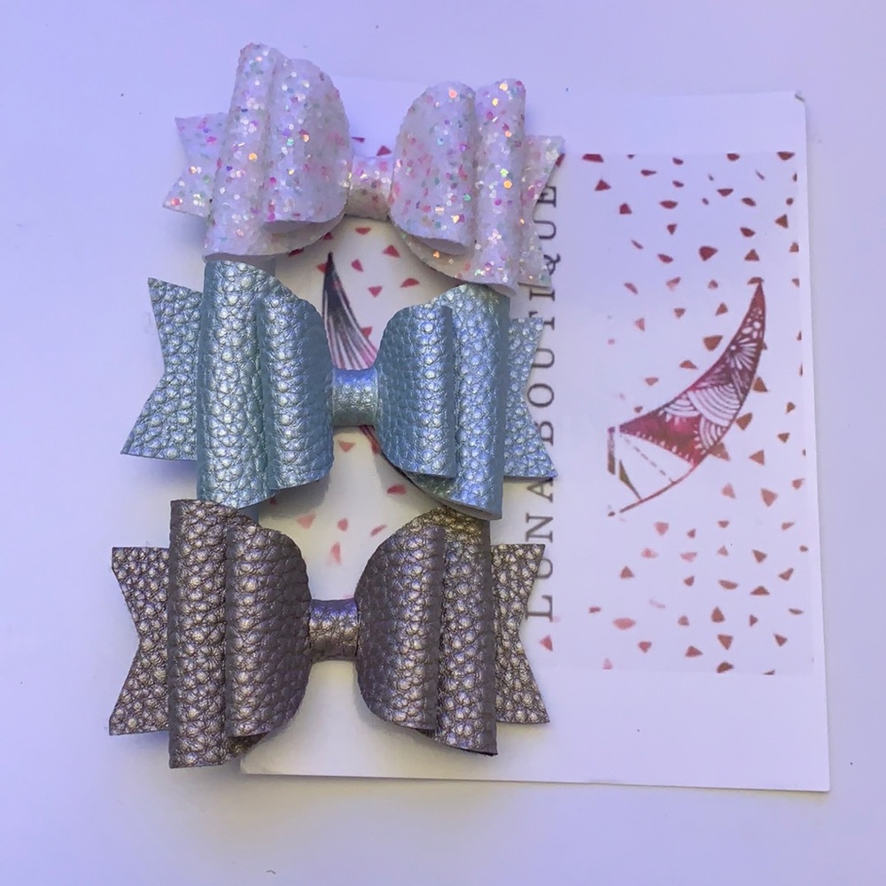 set 3 Bows
